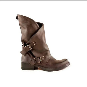 Miami Dark Brown Boots